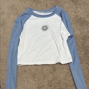 Blue and White Long Sleeve Sun Graphic Top